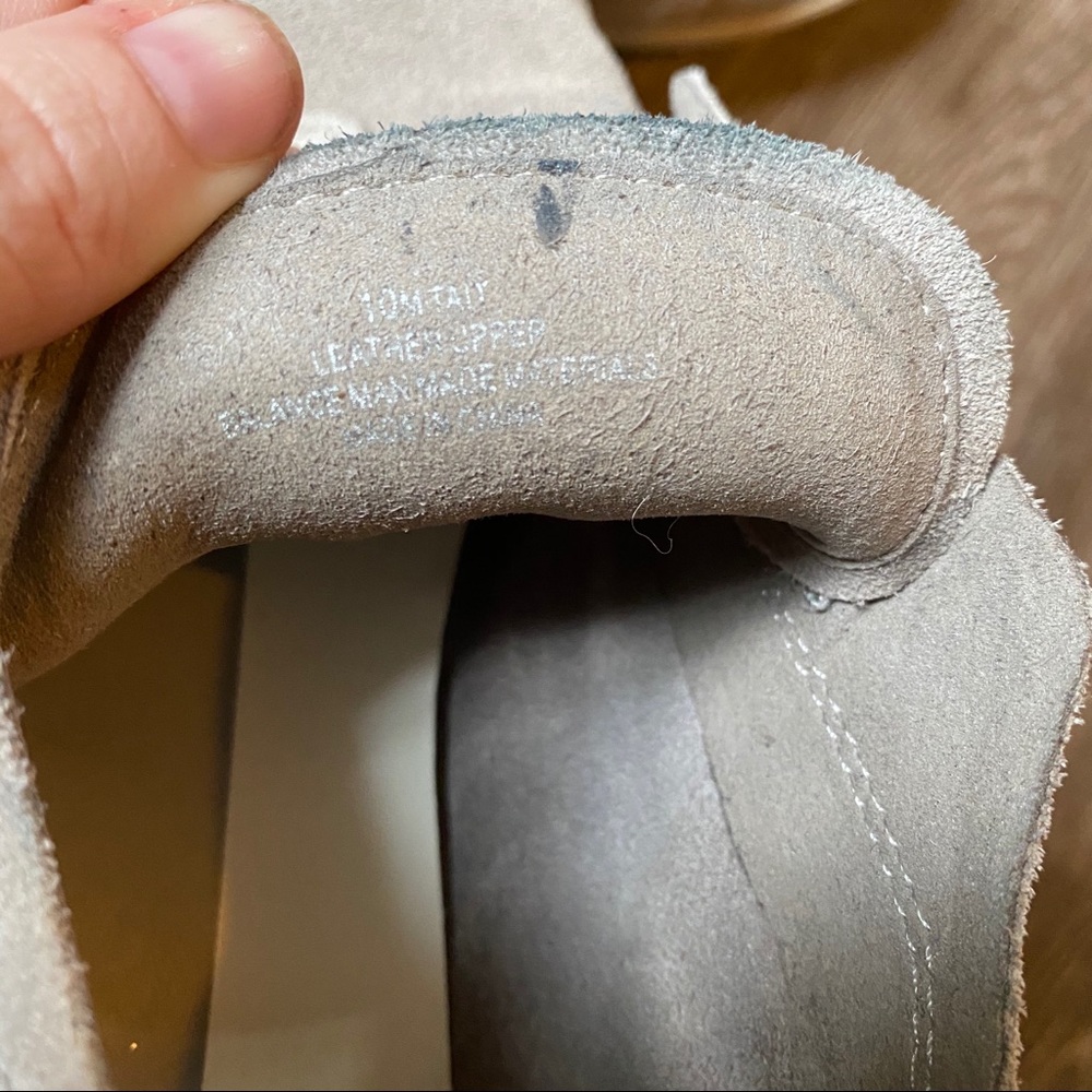 Dolce Vita | 10 | gray suede leather white sole - Picture 15 of 16
